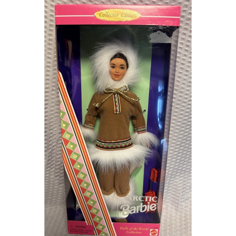 Vintage 1996 Collector Edition Arctic Barbie # 16495 New in Original Box